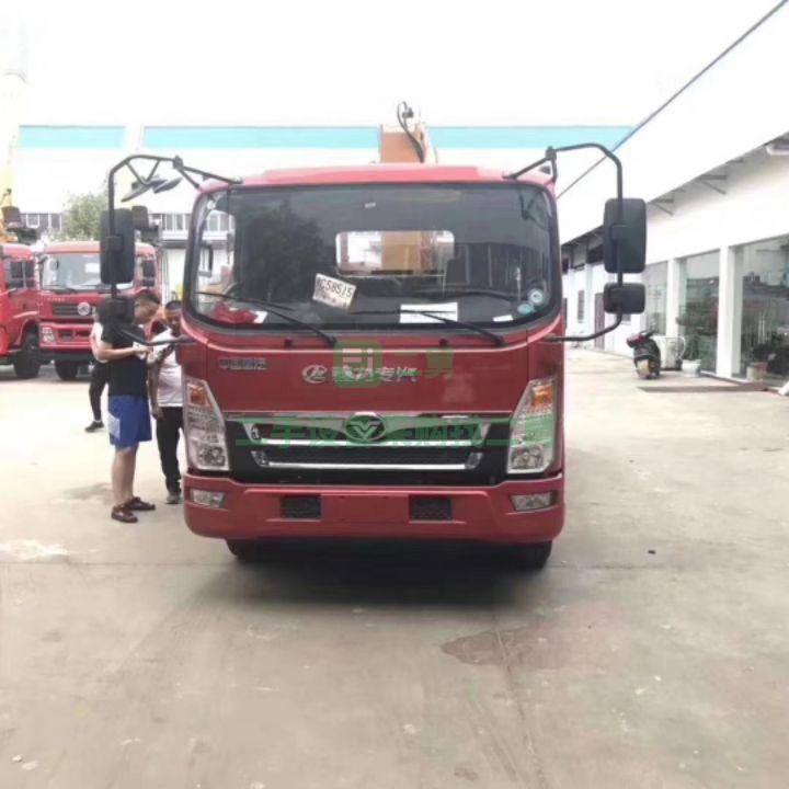 急售9成新二手藍牌隨車吊包上戶重汽豪曼SQS125-4湖北省