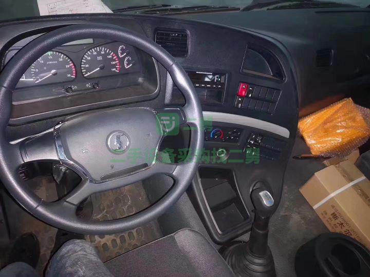 急售9成新二手陜汽德龍配石煤14頓隨車吊