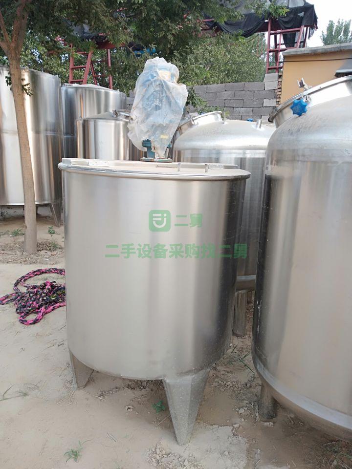 出售二手304不銹鋼洗潔精 洗衣液攪攪拌罐1-30噸