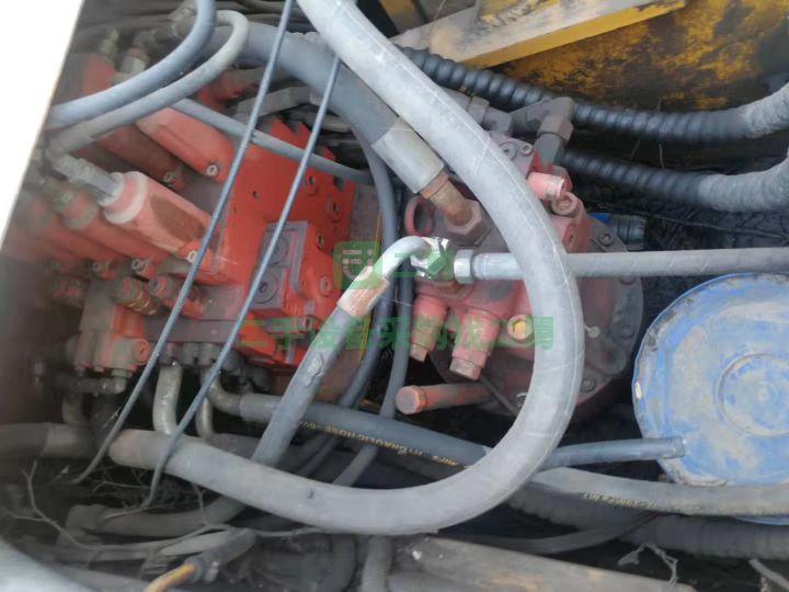 急售7成新挖掘機雷沃220--7河南省南陽市