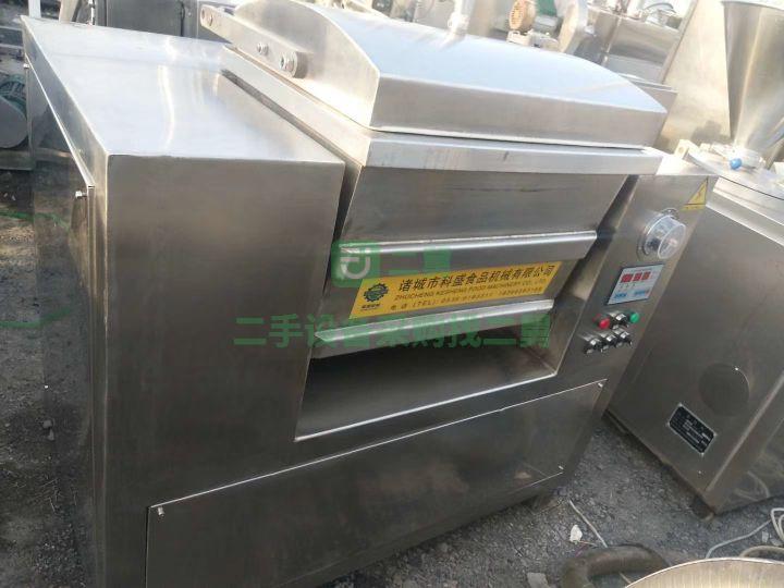 急售9成新拌餡機100升，200升真空拌餡機熱銷