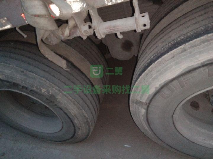 急售8成新9.6米高欄車德龍新m3000個(gè)人用車