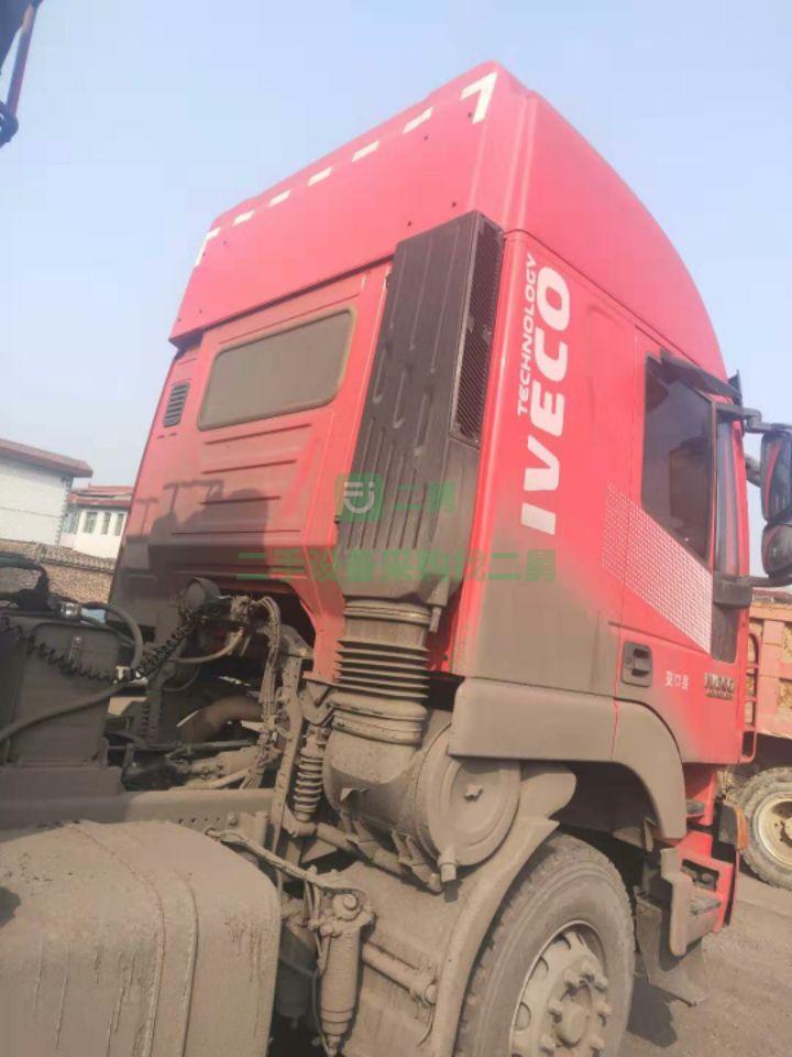 9成新紅巖杰獅牽引車紅巖杰獅390雙驅(qū)山西省陽泉市