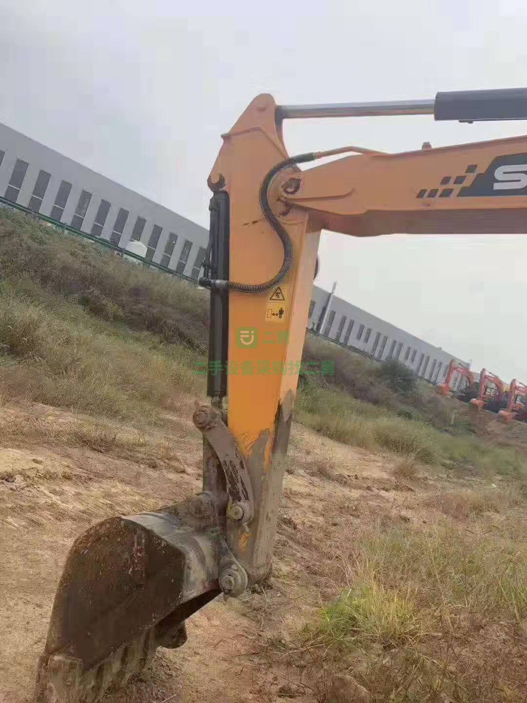 9成新三一75-9工地一手車，價格合適，車況一流，二手挖掘機