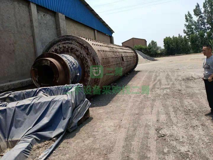 轉(zhuǎn)讓9成新球磨機(jī)2.6-13陜西省西安市