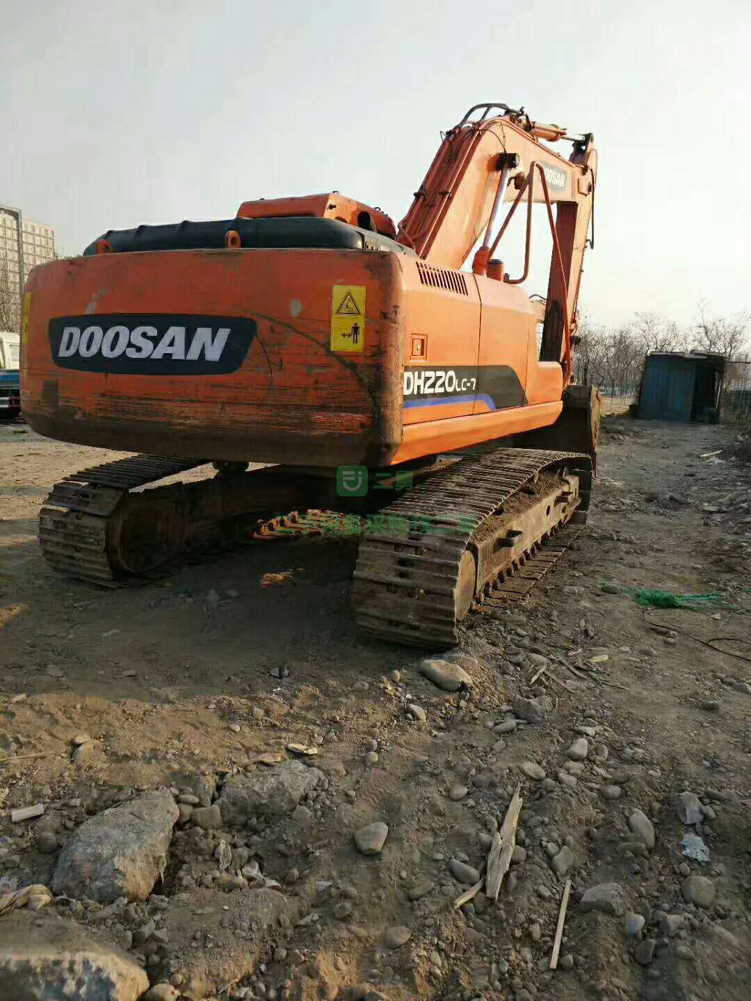 斗山220-7工地純土方車，價格合適，車況一流，二手挖掘機