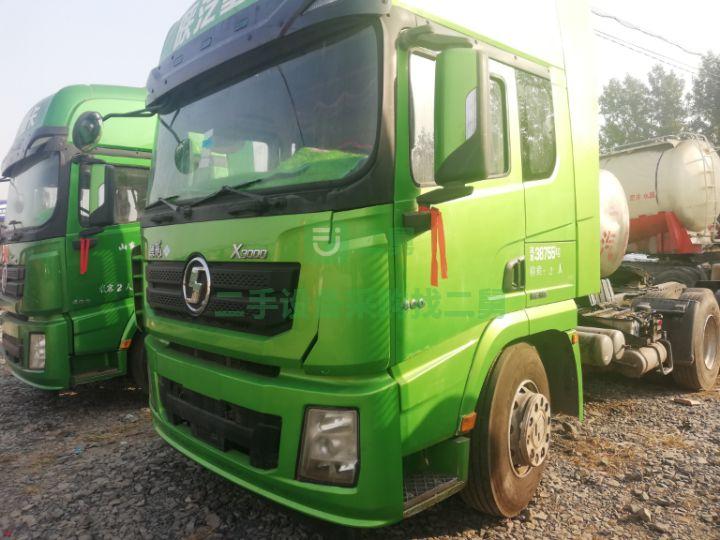 16年國五燒氣車德龍3000牽引車，400馬力
