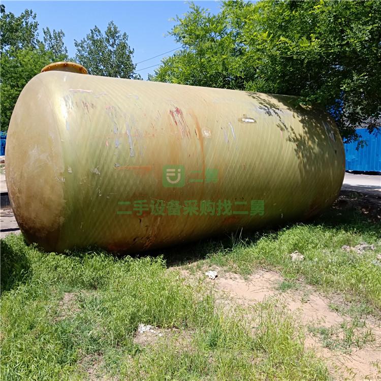 轉(zhuǎn)手二手30立方臥式玻璃鋼鹽酸儲罐  耐腐蝕儲罐