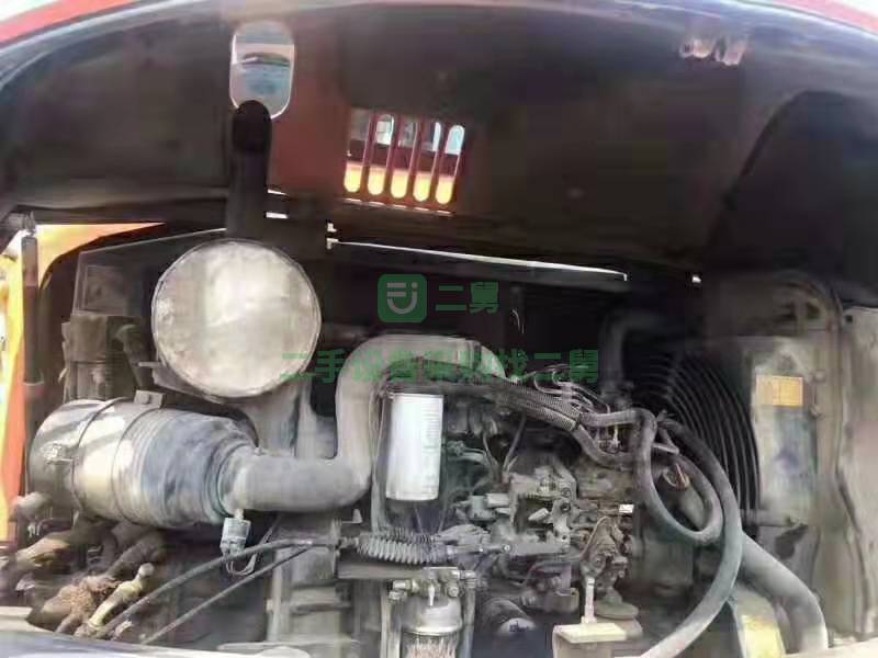 最新款斗山DX60輪挖，車況小跑車，低價急售，二手挖掘機