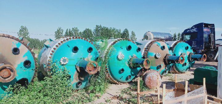 急售9成新反應釜1000L---5000