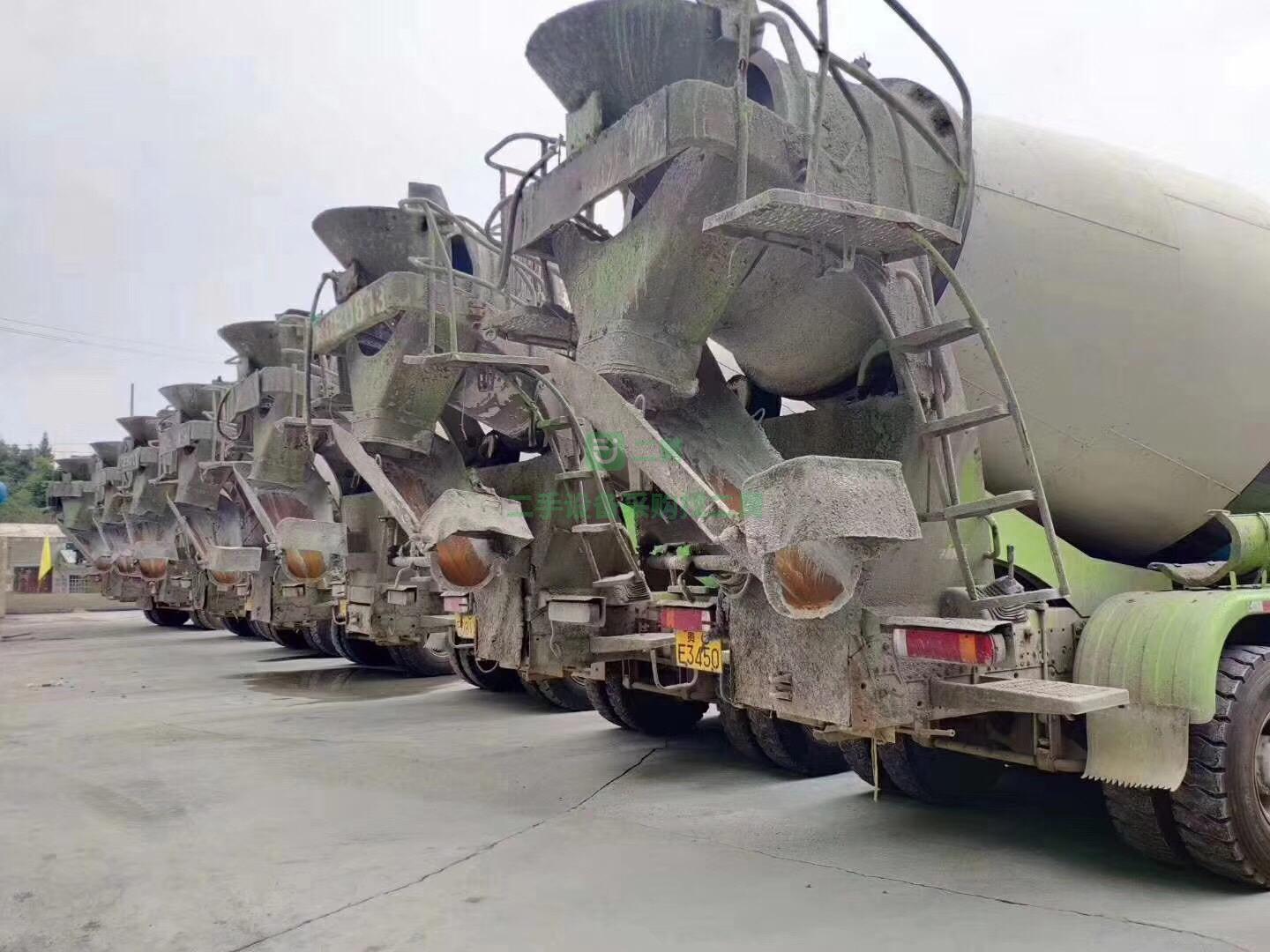 轉(zhuǎn)讓二手的福田歐曼375攪拌車