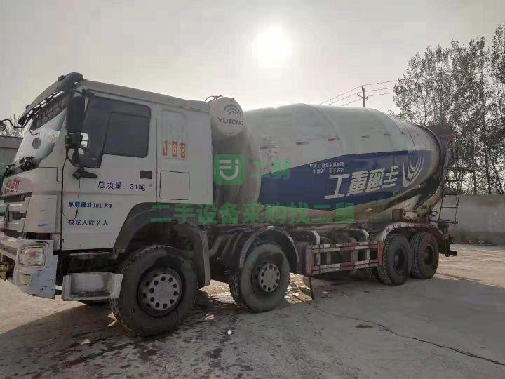 出售國(guó)四豪沃20方攪拌車