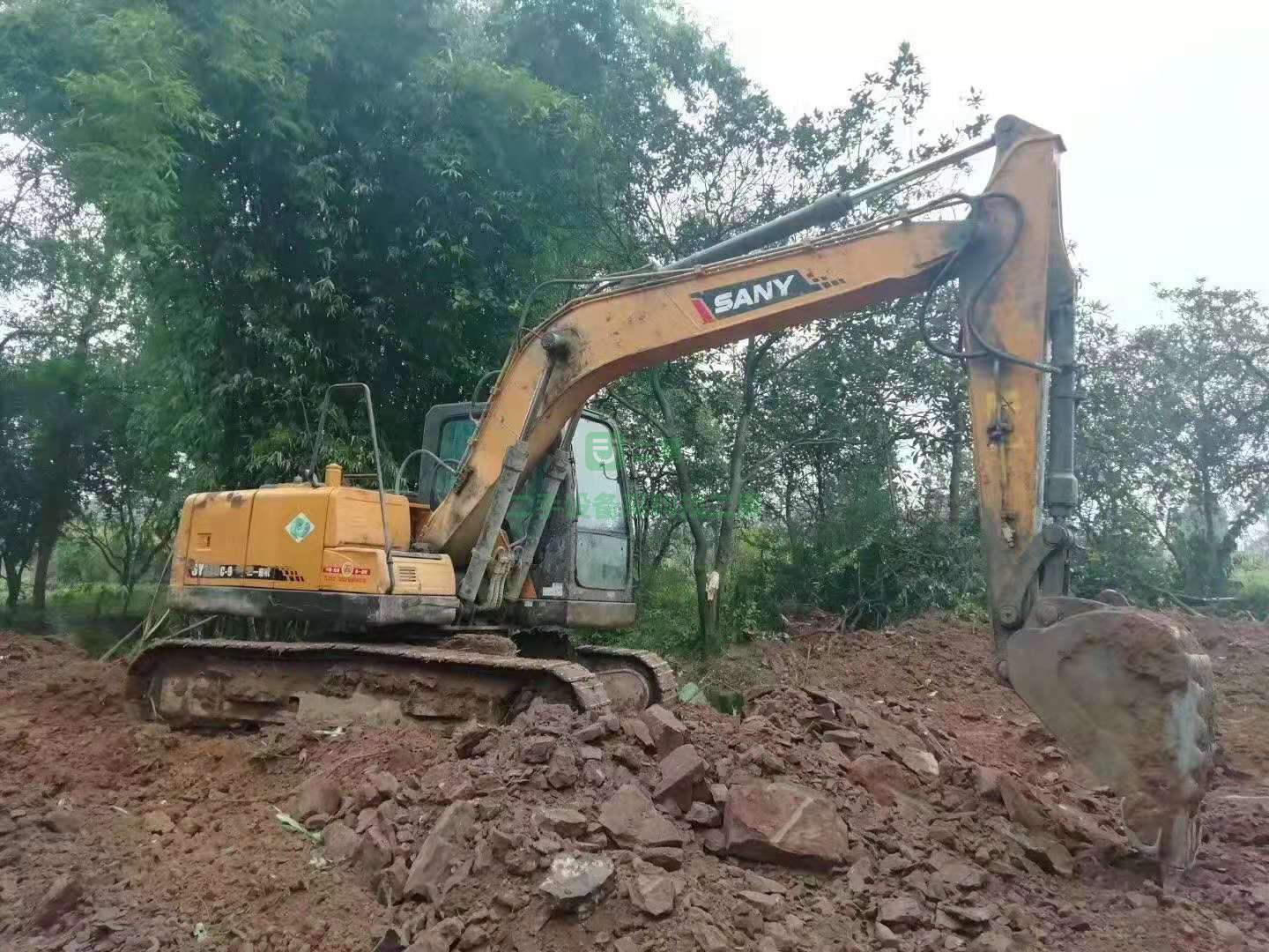 工地一手三一135-9，車況免檢，低價急售，二手挖掘機
