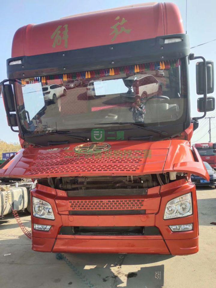 浙江急售9成新解放Jh6牽引車，雙驅500馬力極品車況