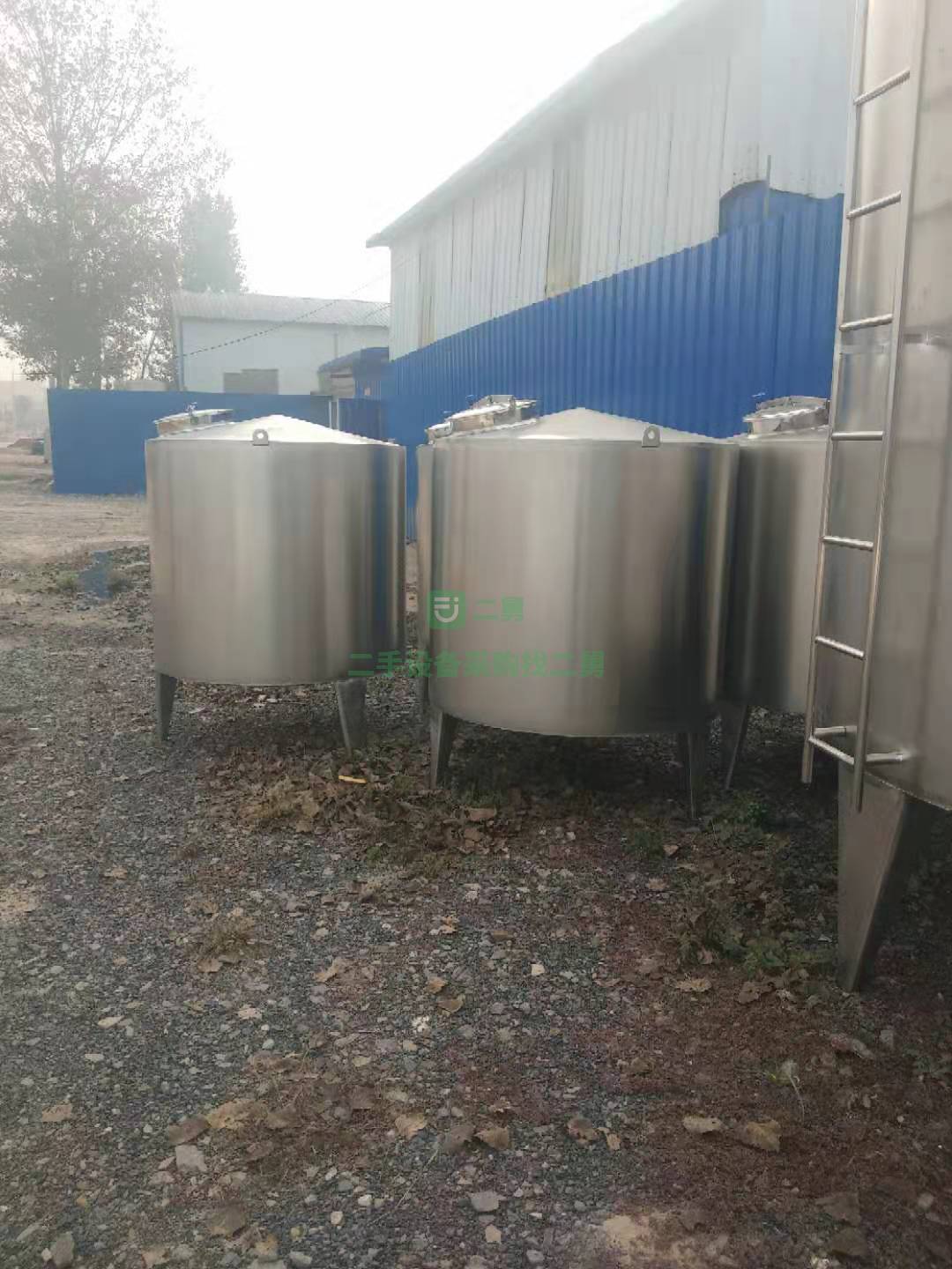 轉讓二手304材質5立方不銹鋼儲酒罐儲水罐