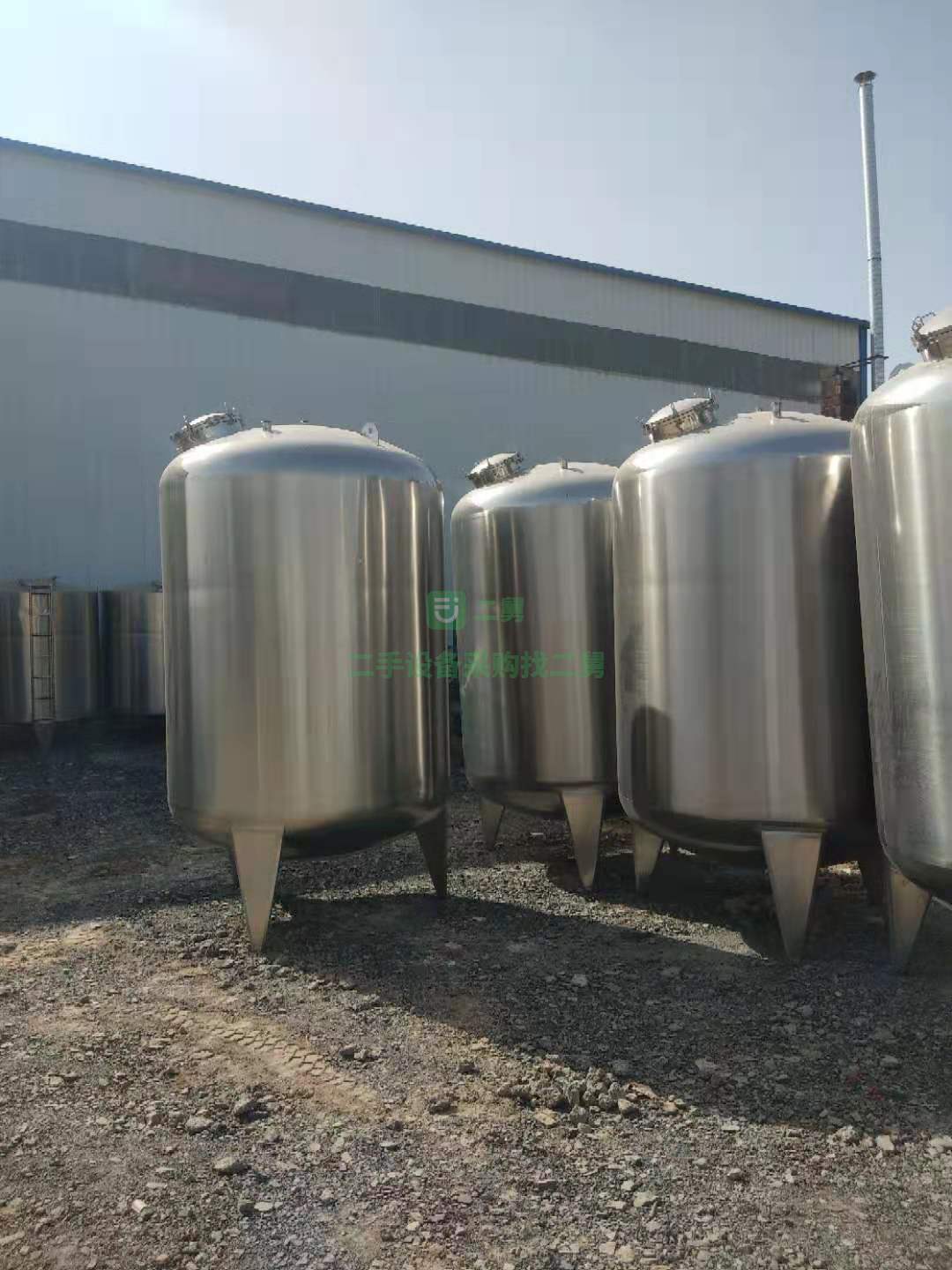 轉讓二手304材質5立方不銹鋼儲酒罐儲水罐