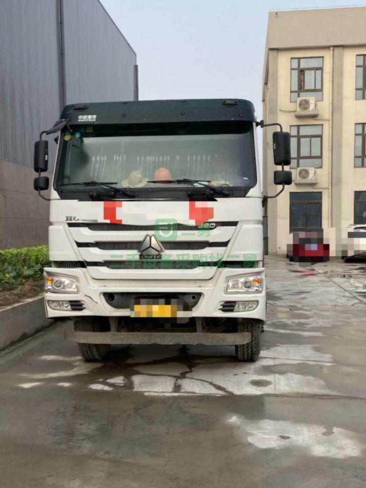 急售18年國(guó)五豪沃20方攪拌車