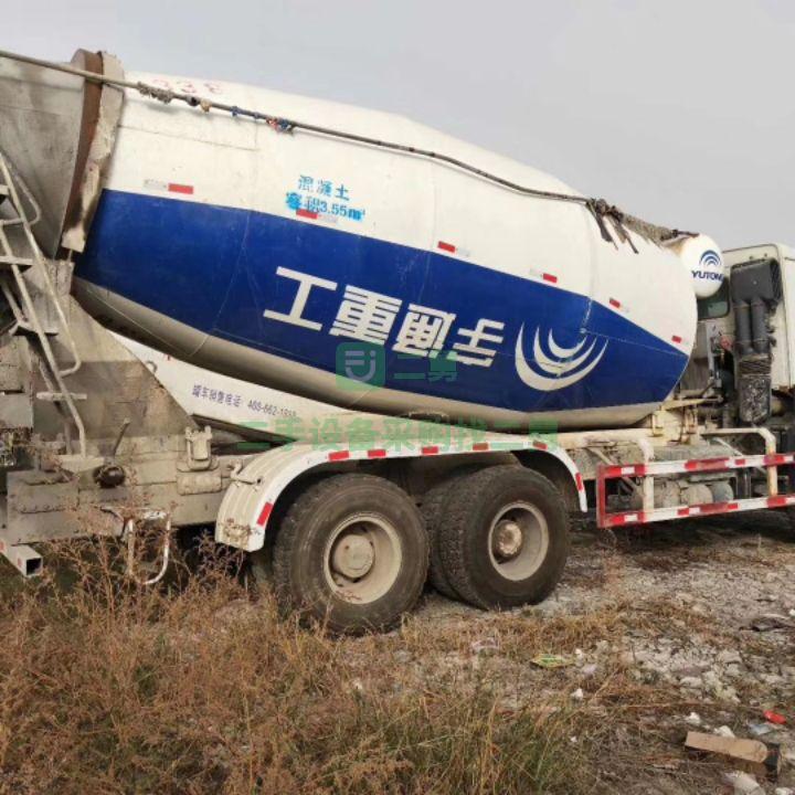 急售9成新攪拌車豪沃16方湖北省武漢市