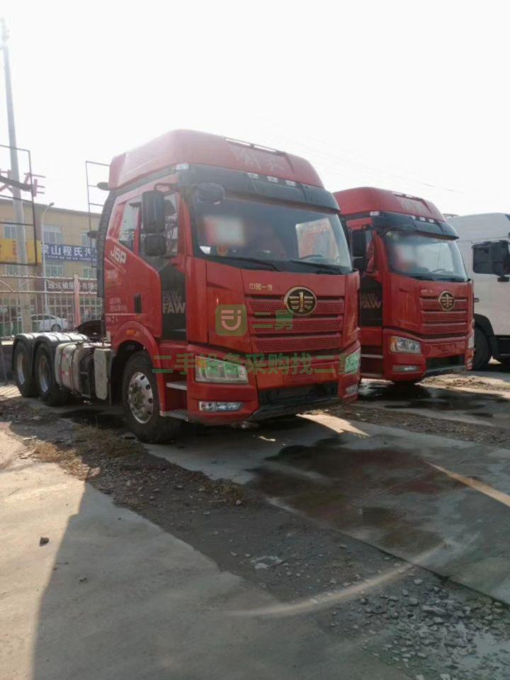 出售二手牽引車17年11月份解放J6 500馬力 支持分期