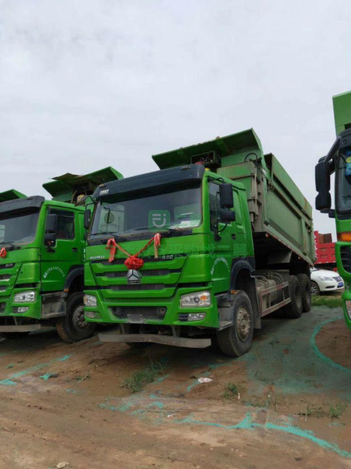 17年豪沃后八輪自卸車。5*8大箱手續齊全，可以分期付款