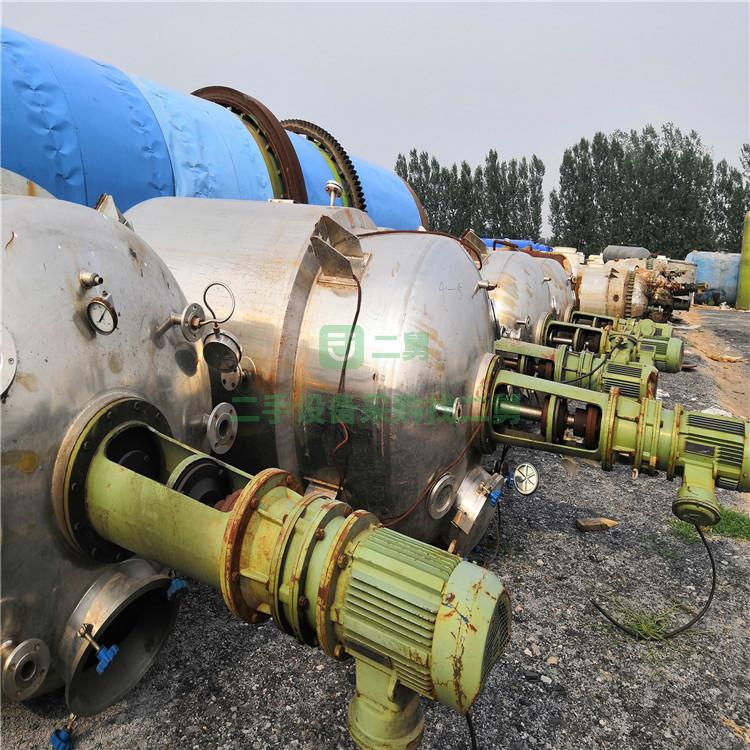 二手1000L電加熱反應釜，出售電加熱反應釜，九成新不銹鋼反應釜