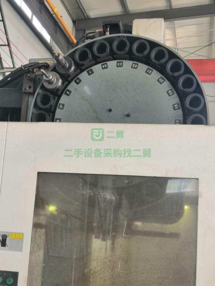 海天精工定梁龍門加工中心一臺(tái)出售