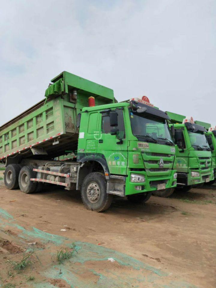 17年豪沃后八輪自卸車。5*8大箱手續齊全，可以分期付款