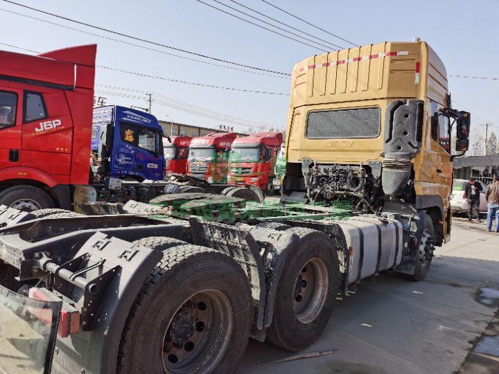 急售9成新二手歐曼牽引車 雙驅輕體 包提檔過戶 手續齊全