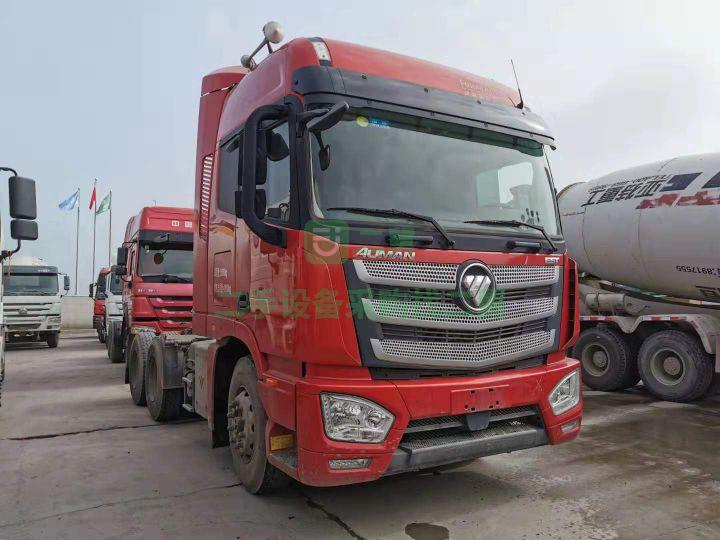 急售9成新二手福田歐曼牽引車 雙驅(qū)輕體 手續(xù)齊全包提檔過(guò)戶