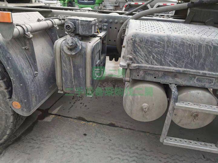 急售9成新二手福田歐曼牽引車 雙驅(qū)輕體 手續(xù)齊全包提檔過(guò)戶