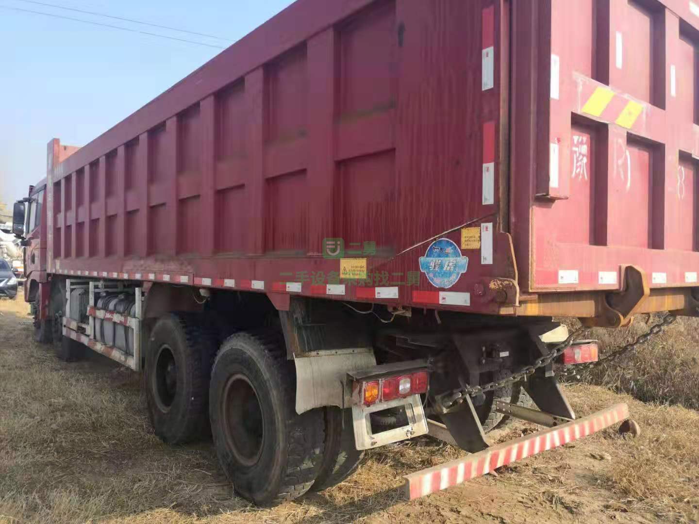 急售9成新自卸車德龍8.6米山東省濟寧市