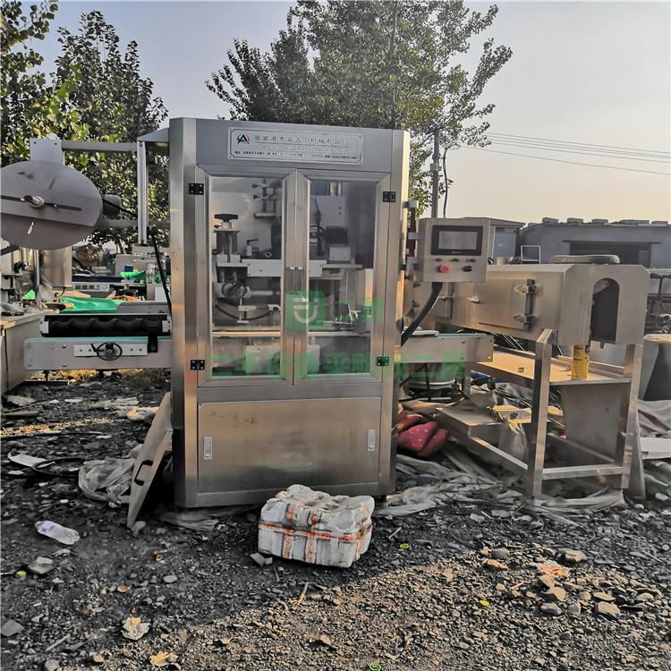 出售二手碳酸飲料貼標機 酒類飲料貼標機 酸奶套標機 鮮奶套標機