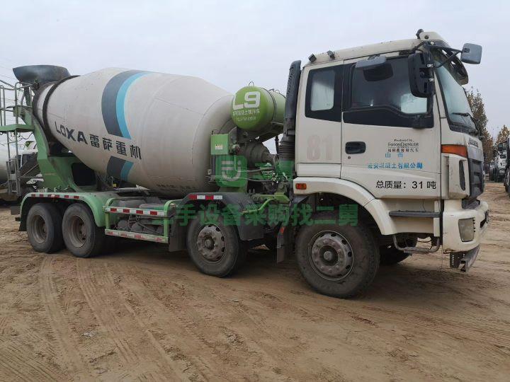 17年歐曼輕量化標(biāo)準(zhǔn)版 攪拌車 20臺已全部到家 手續(xù)齊全