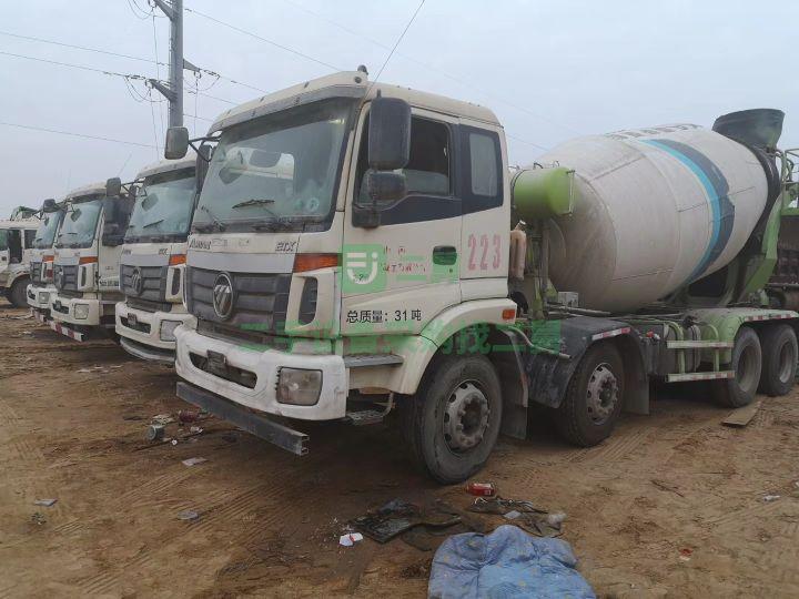 17年歐曼輕量化標(biāo)準(zhǔn)版 攪拌車 20臺已全部到家 手續(xù)齊全