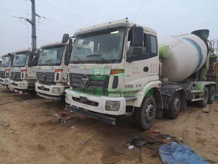17年歐曼輕量化標(biāo)準(zhǔn)版 攪拌車 20臺已全部到家 手續(xù)齊全