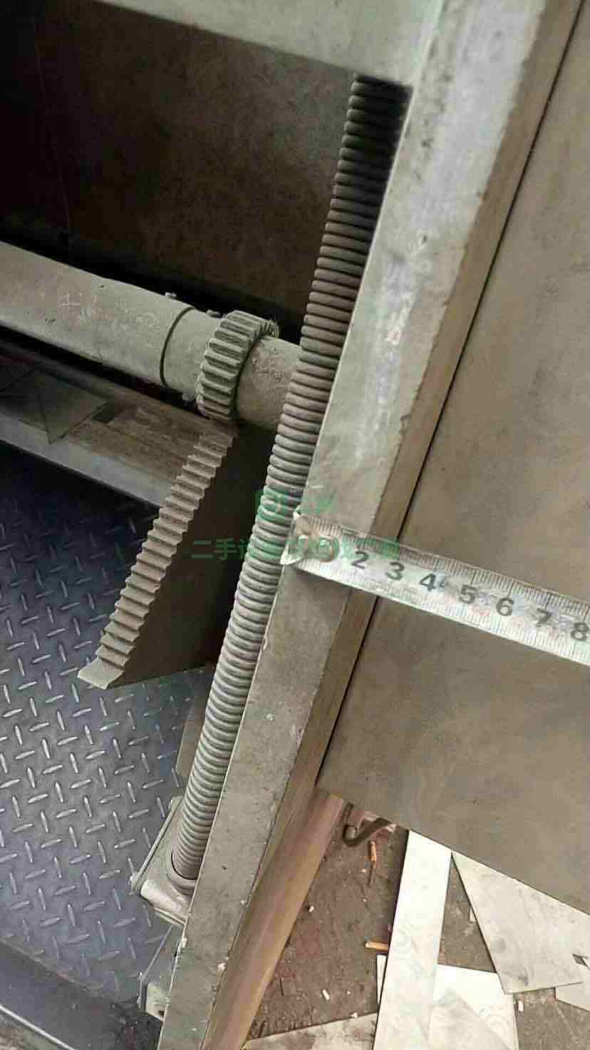 九成新的剪板機便宜低價不要了。沒任何問題，保養的很好