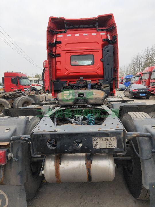 出售二手牽引車18年11月份德龍550馬力輕體 支持分期付款