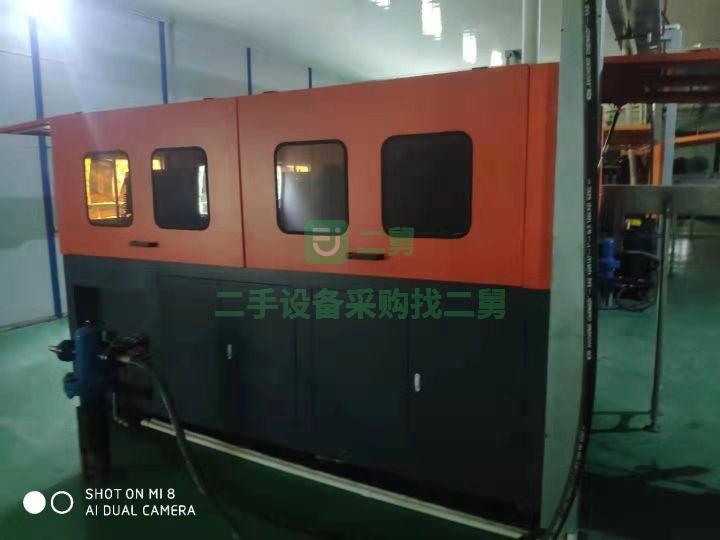 急售9成新吹瓶機一出四全自動吹瓶設備山東省濟寧市