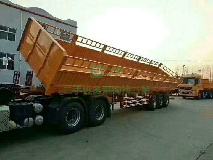 急售9成新半掛車側翻半掛車