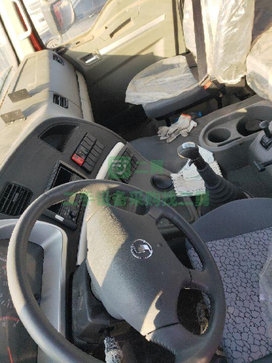出售庫存新車牽引車德龍380LNG燃氣車 380馬力 支持分期
