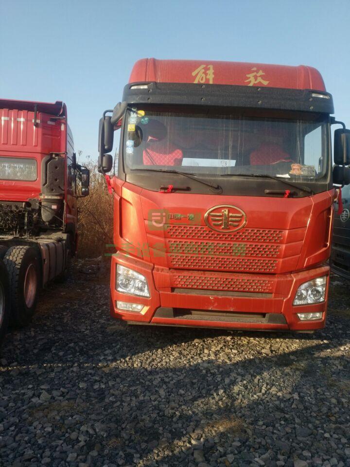 急售9成新牽引車解放JH6，400馬力，可分期，可掛靠，