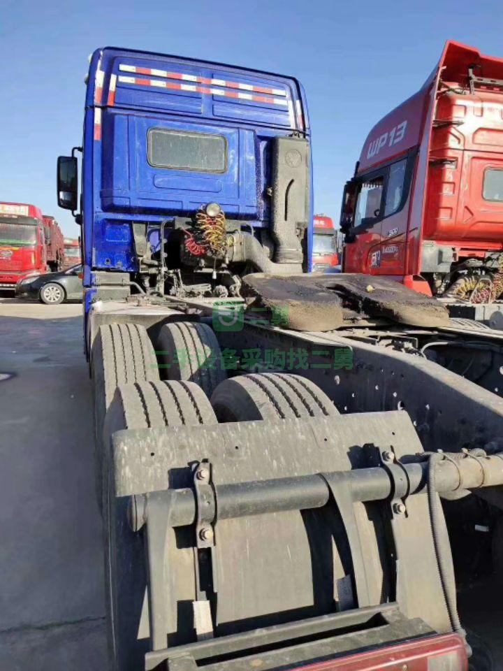 歐曼GTL牽引車，18年9月，國五，400馬力，濰柴發動機，雙驅輕