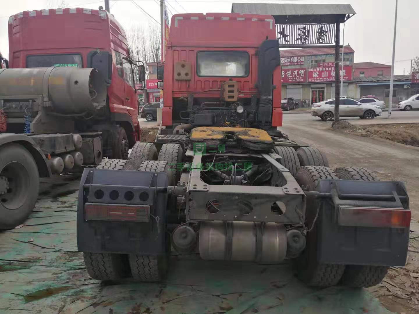 天V430馬力國(guó)五排放，濰柴發(fā)動(dòng)機(jī)牽引車(chē)出售