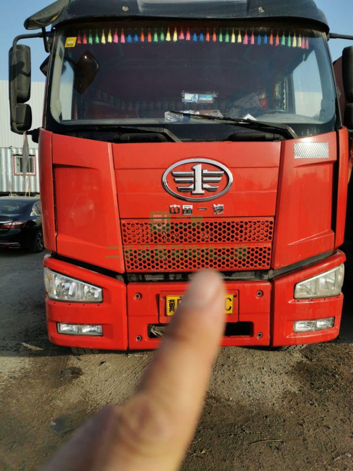 出售8成新解放J6自卸車錫柴320馬力法士特10速