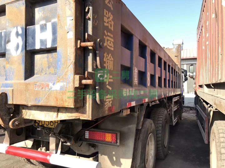 二手自卸車