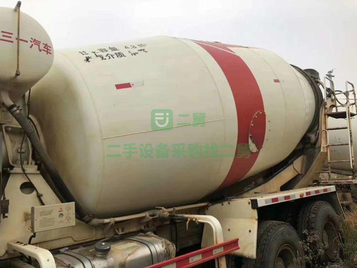 豪沃配三一攪拌車，14方，國(guó)五標(biāo)準(zhǔn)，手續(xù)齊全，包過(guò)戶，支持分期