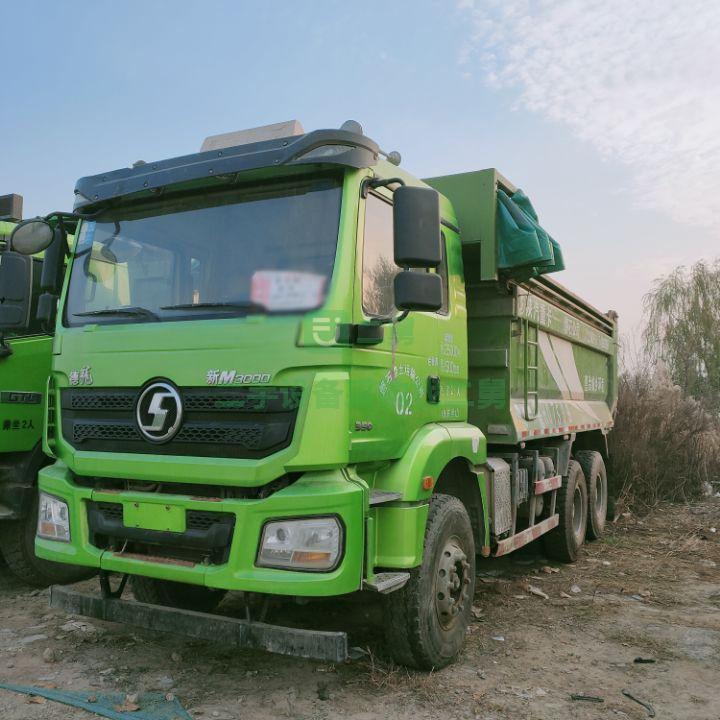 二手自卸車陜汽德龍環保渣土車國五后八輪渣土車