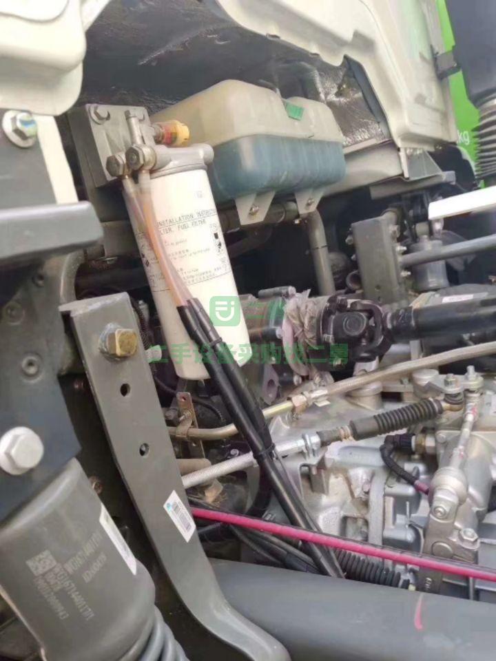 急售9成新攪拌車重汽豪瀚攪拌車，輕量化10方，純新車