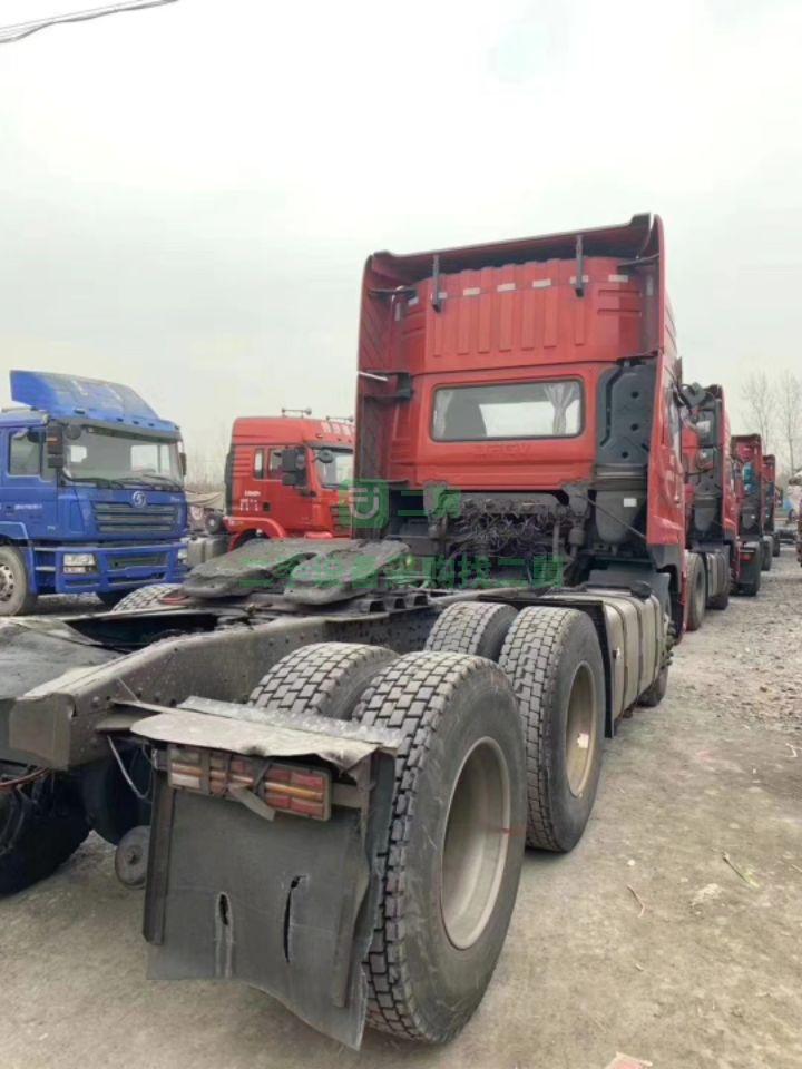 18年5月東風天龍啟航牽引車，450馬力雷諾發動機，國五排放，
