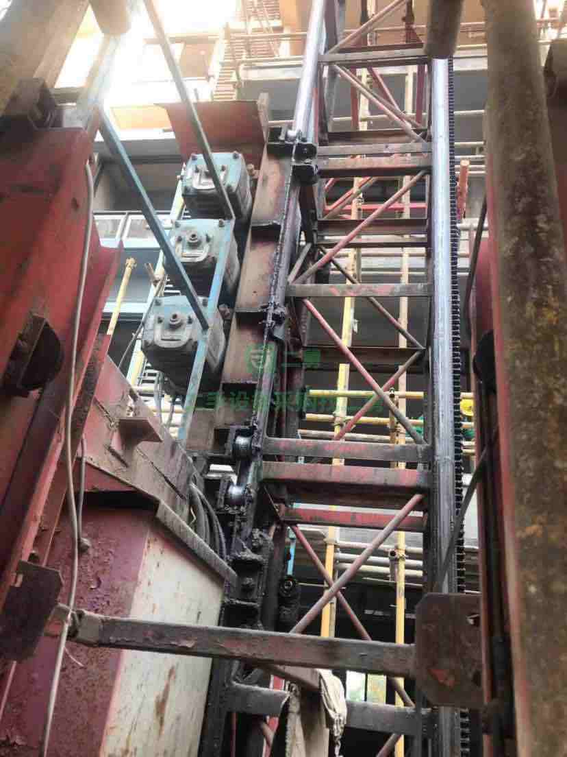 急售8成新施工電梯廣西工凱sc200/200江蘇省-蘇州市